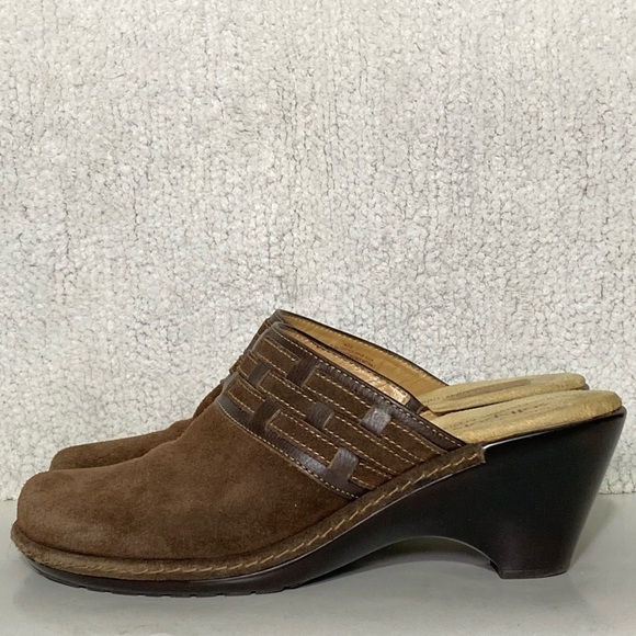 SoftSpots Cath Womens Brown Suede Leather Slip On Mule Heels Shoes SZ US 9 W - Picture 2 of 11